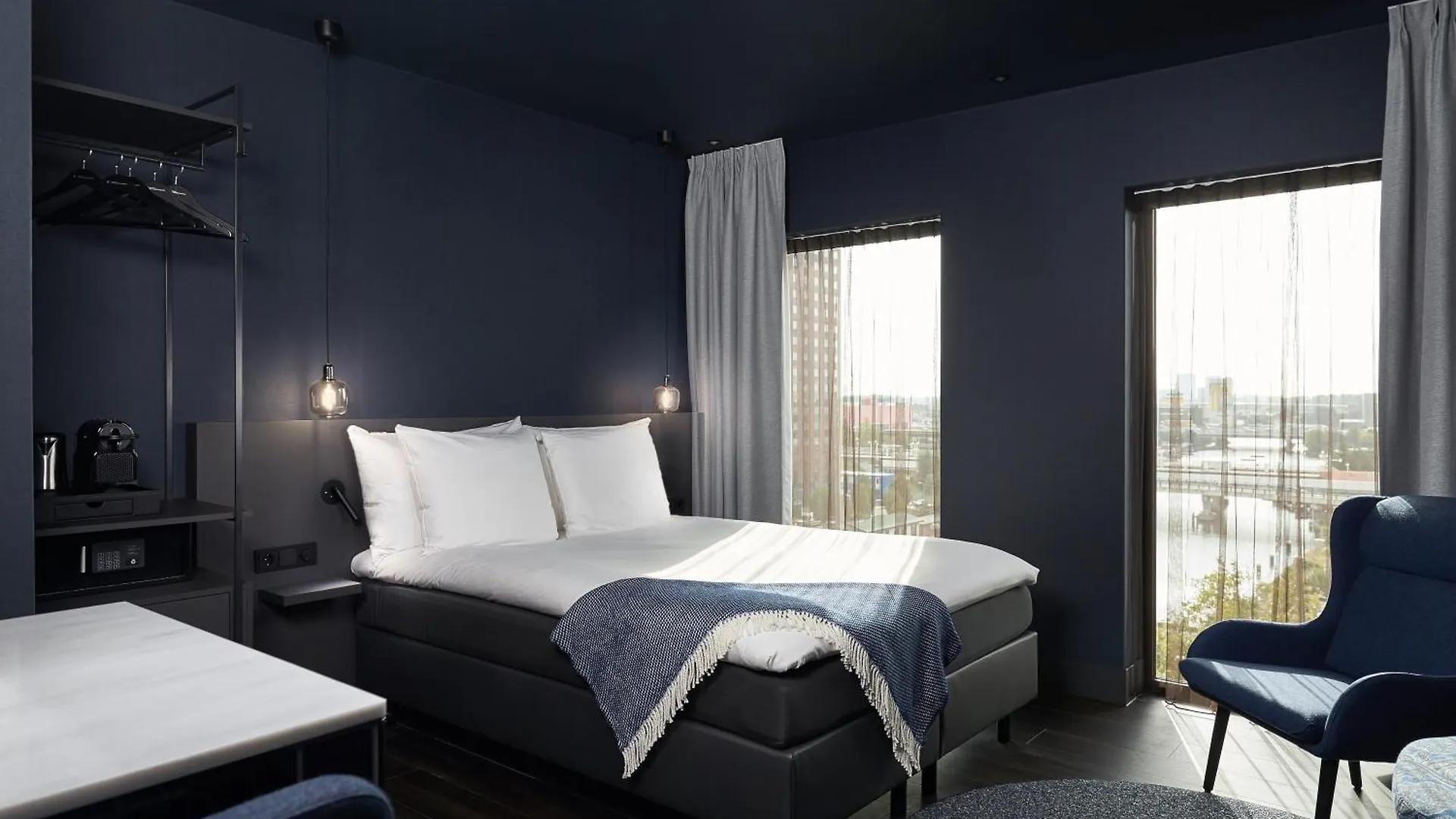 Van Der Valk Hotel Amsterdam - Amstel 4*,